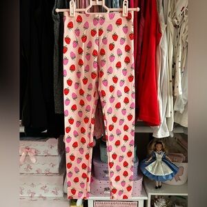 5 for $15! Wonder Nation Pink Strawberry Leggings M (7-8)